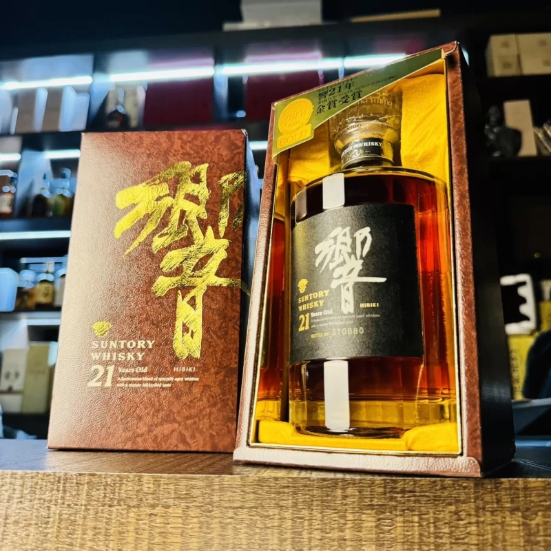 響21年 金花標(2004金牌受賞限量版) HIBIKI 21Y GOLDEN FLOWER(2004 GOLD AWARD EDITION)700ml：圖片 2